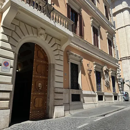Mercede Apartment - Spanish Steps-2